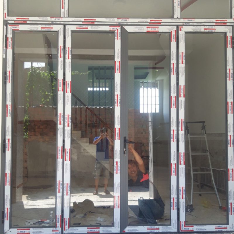 làm cửa nhôm xingfa tại quận tân phú TP.HCM