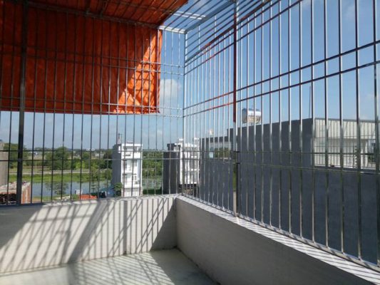 Thợ làm khung bảo vệ sắt tại Quận Phú Nhuận