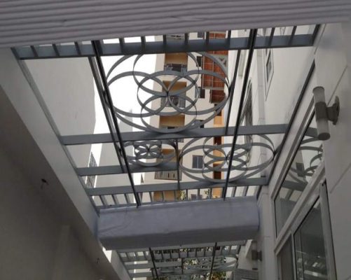 Thợ làm khung bảo vệ sắt tại Quận 8