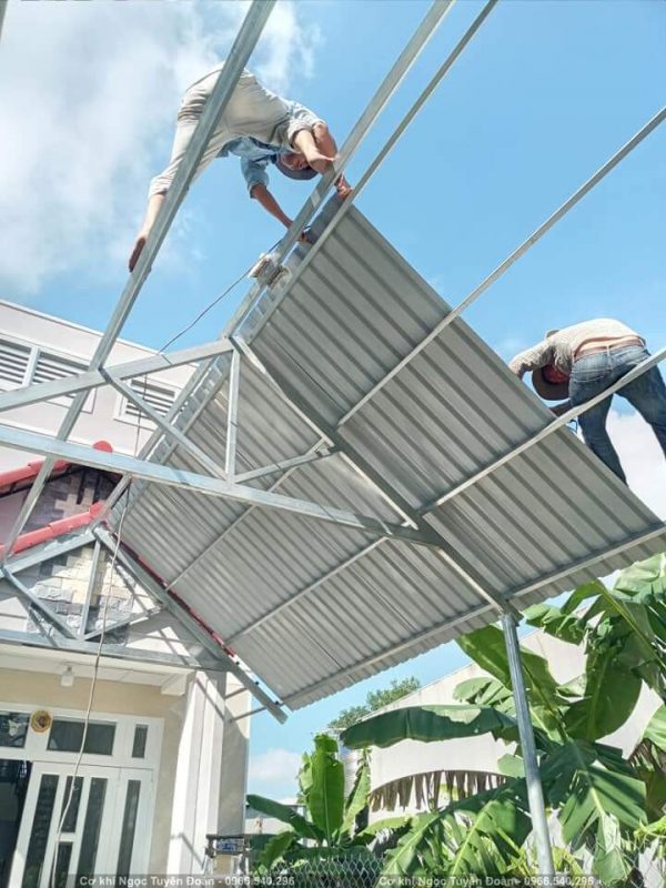 Nhận thi công lợp mái tôn tại Quận Thủ Đức