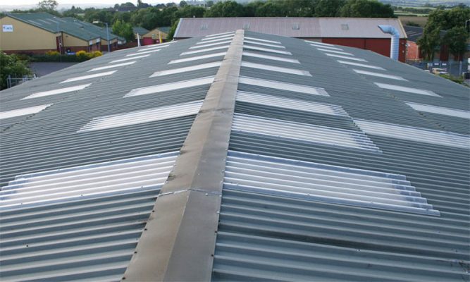 Tư vấn làm mái tôn tại Quận 3 TP HCM