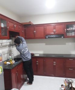 làm tủ bếp nhôm kính ở quận 12