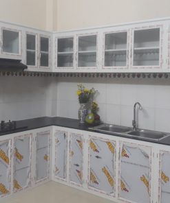 làm tủ bếp nhôm kính ở quận 12