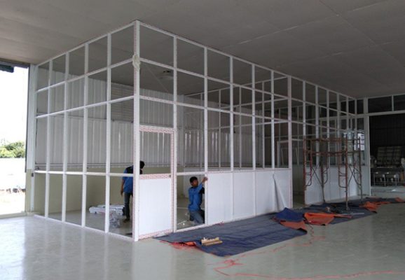 dịch vụ làm vách nhôm kính ở quận 12