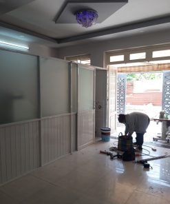 làm nhôm kính giá rẻ tại quận 9